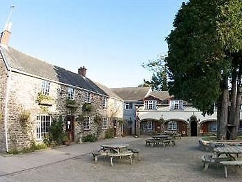 The Crooked Inn - Inn Landrake Экстерьер фото