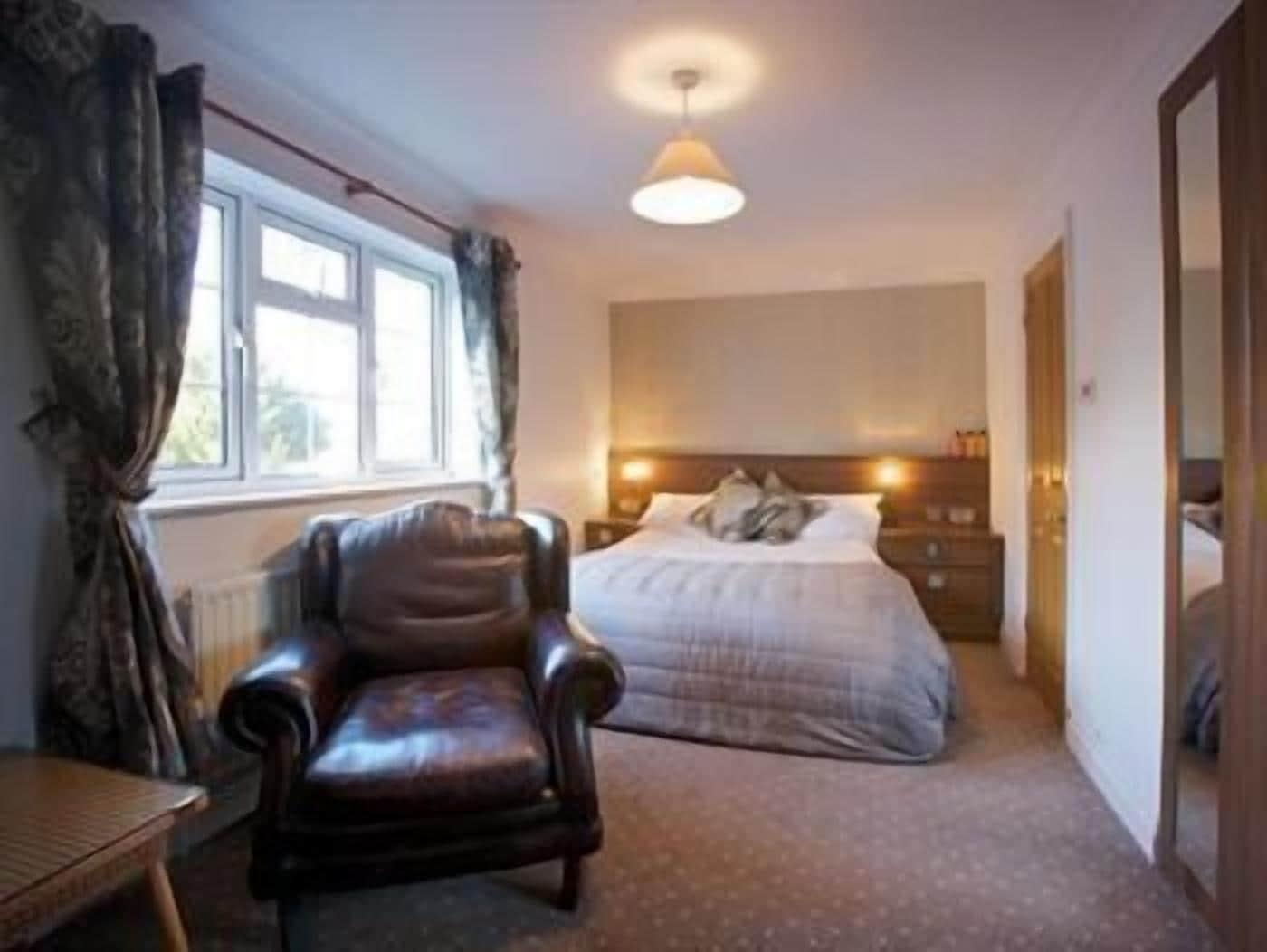 The Crooked Inn - Inn Landrake Экстерьер фото